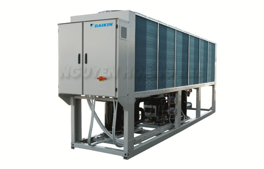 EWAQ-E cHILLER Daikin